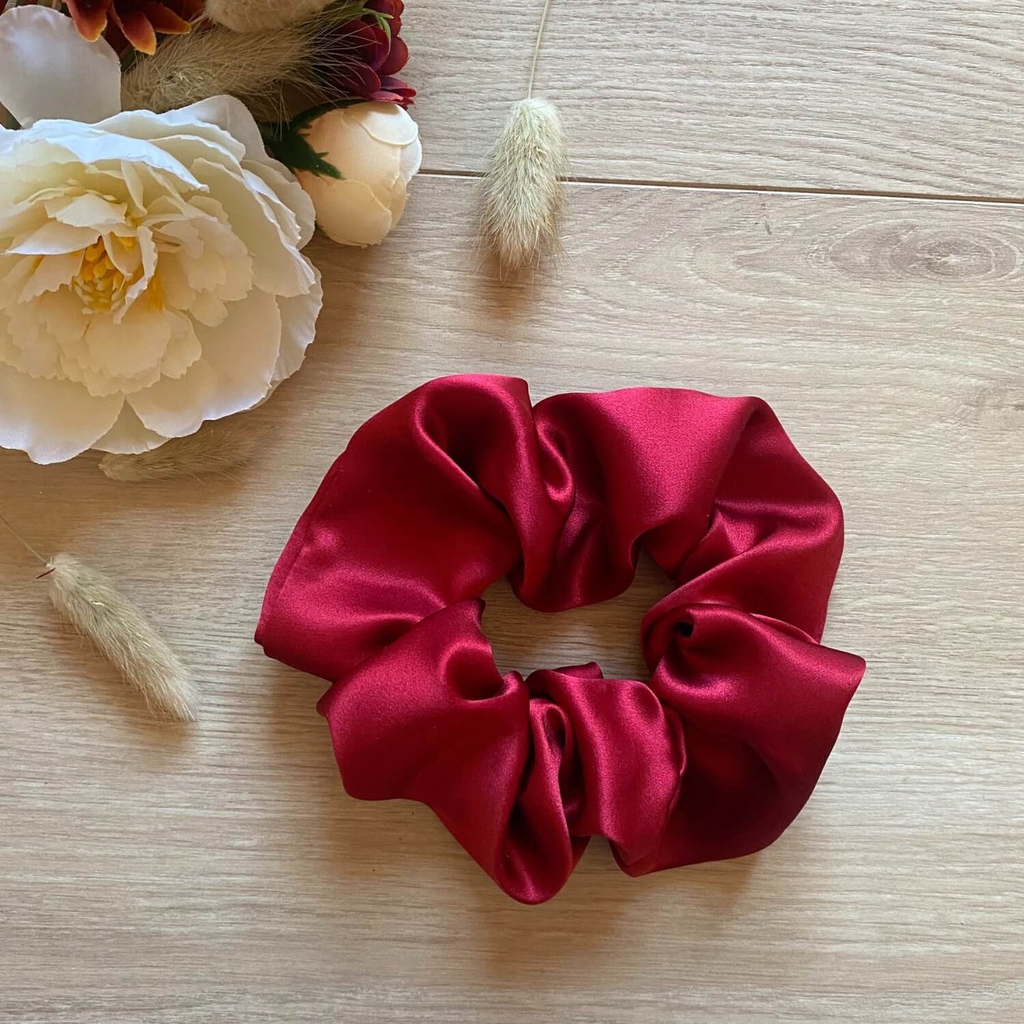 Chouchou en soie rouge Carmen Violette & Rose