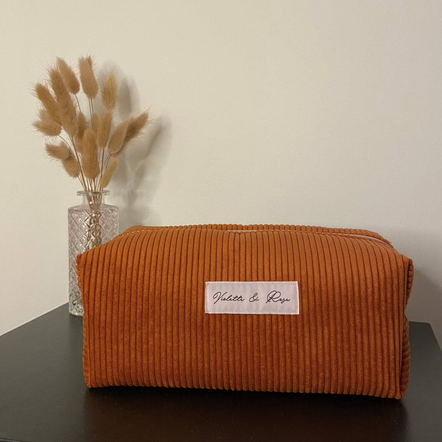 Trousse de toilette Made in France en velours cotelé terracotta