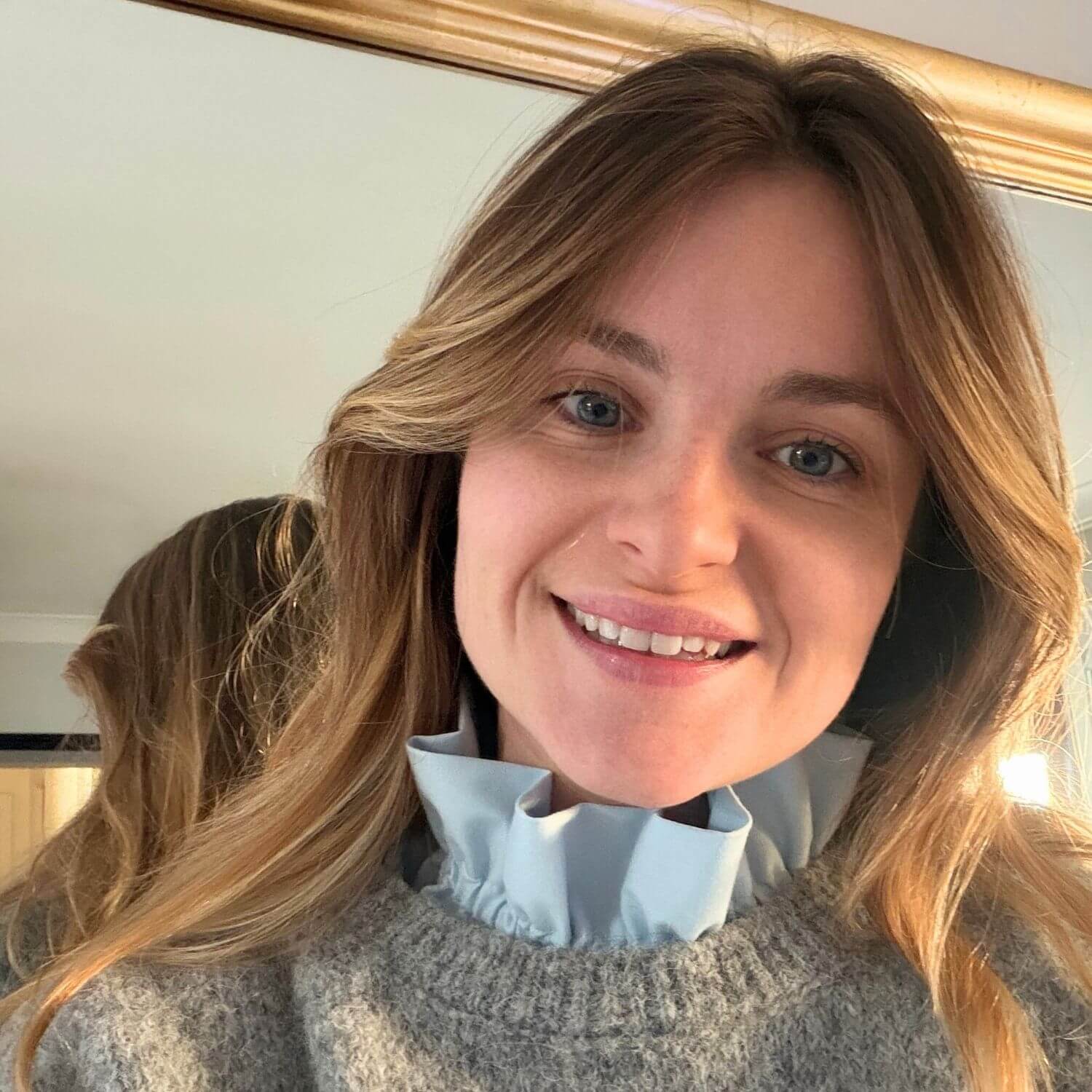 Col amovible Bleu Ciel Violette & Rose