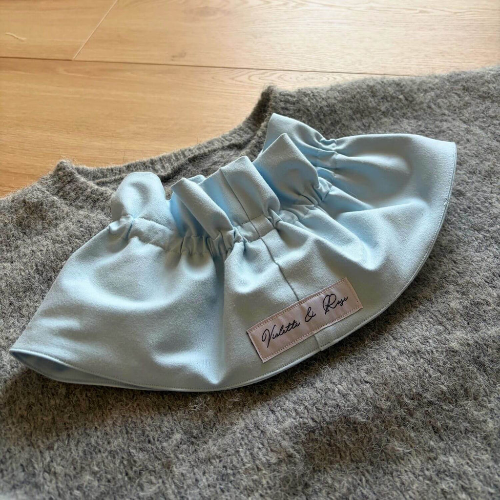 video faux col de chemise bleu ciel