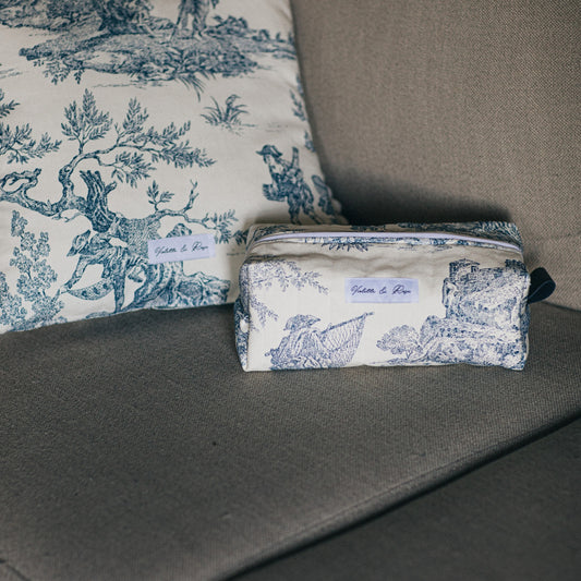 Trousse de toilette Jouy bleue