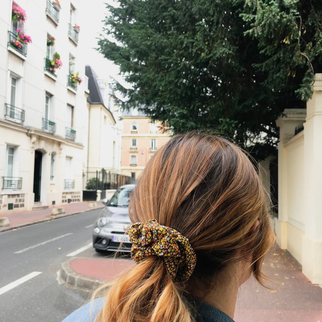 Chouchou pour cheveux fleurs jaune Amanda - Chouchou - Violette & Rose