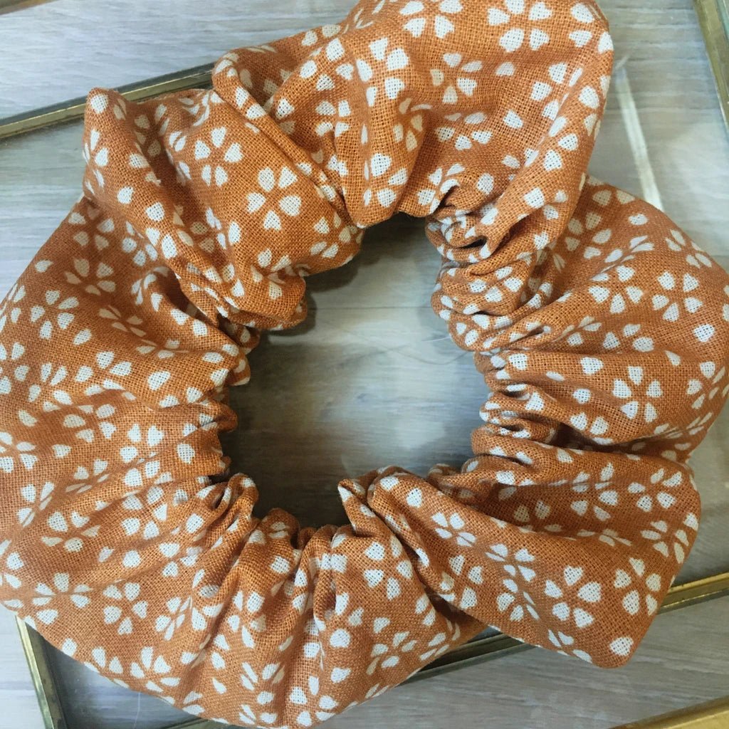 Chouchou cheveux fleurs orange Marion - Violette & Rose - Accessoires pour cheveux