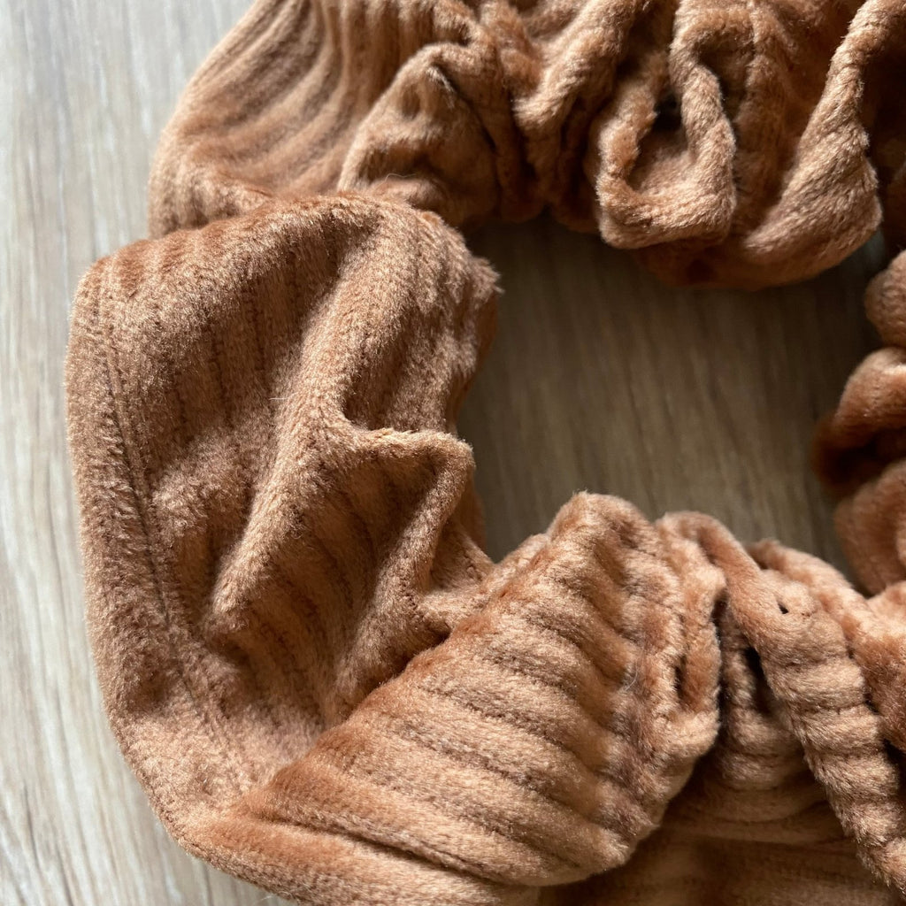 Chouchou cheveux velours côtelé ocre Velvet - Violette & Rose - Accessoires pour cheveux